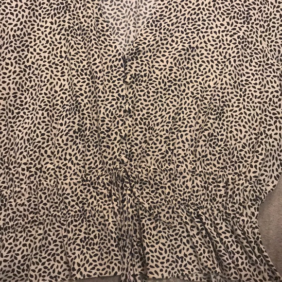 Patterned Top - Picture 2 of 2